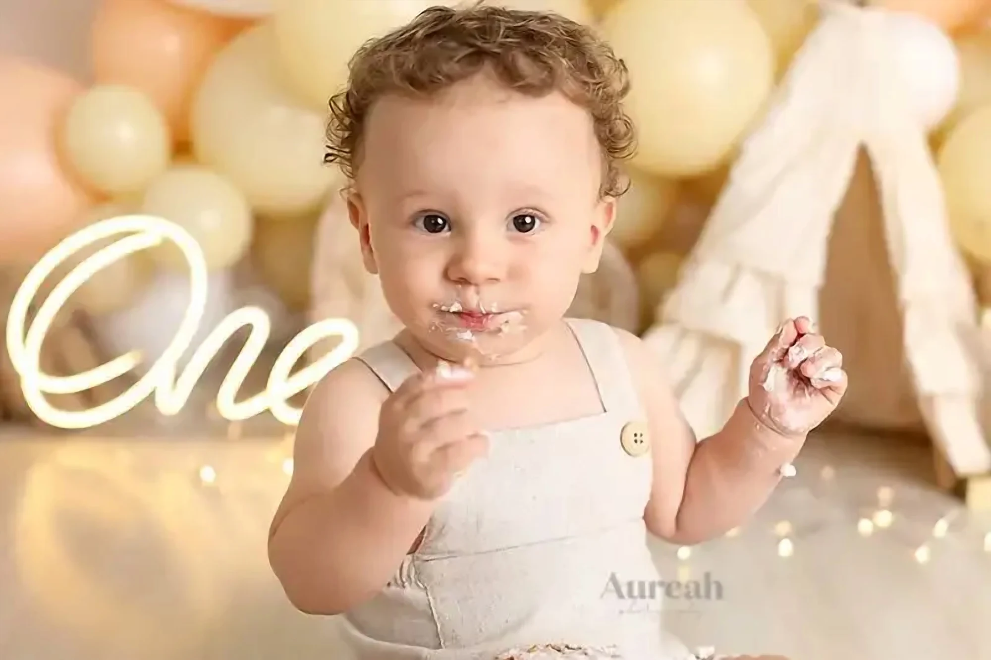 Cake smash photography Orlando - Aureah Photography